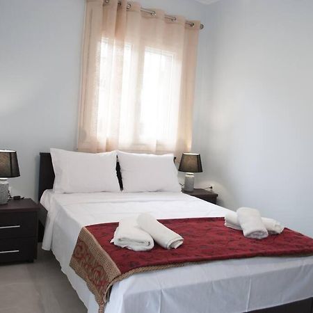 Mina'S Spacious Apt : June '23 Renovated 塞萨洛尼基 外观 照片