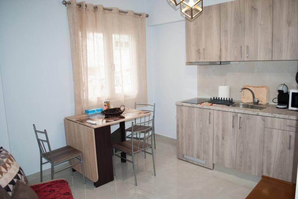 Mina'S Spacious Apt : June '23 Renovated 塞萨洛尼基 外观 照片
